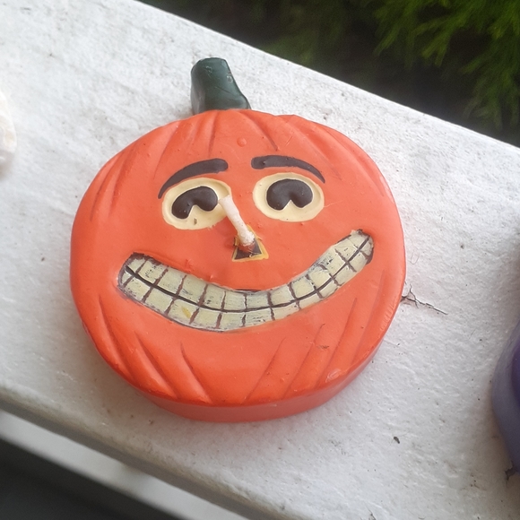 VINTAGE HALLOWEEN CANDLES!!! - Picture 2 of 9